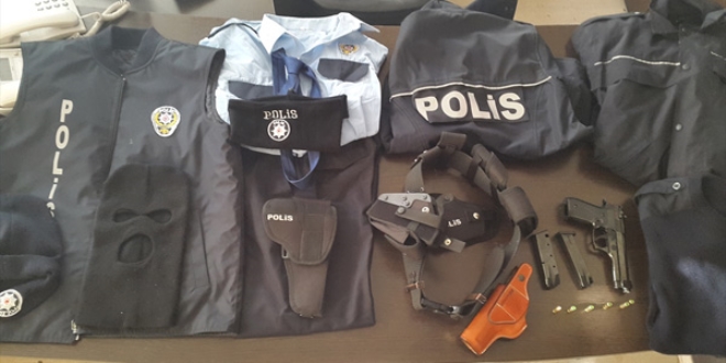 Erzurum'da polis kıyafetiyle dolandırıcılık iddiası