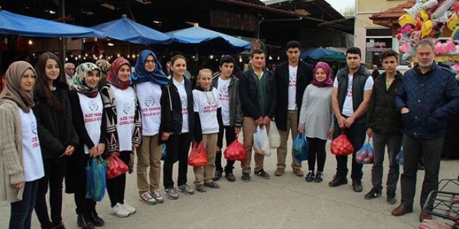Öğrenciler'den size 'Size yardım edebilir miyim' projesi