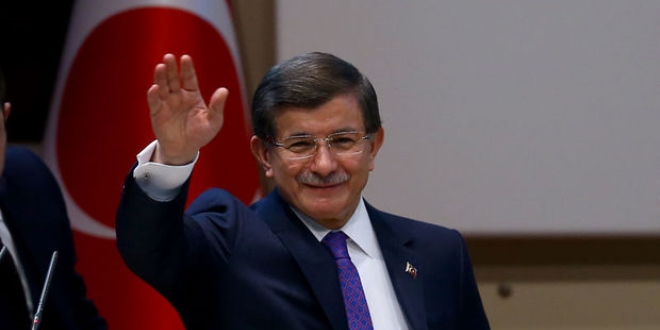 Davutoğlu, Cuma namazını bu kez Batı'da kılacak