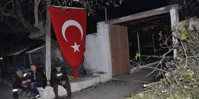 ehit polis Cemil Ko'un ailesine ac haber verildi