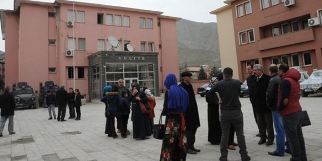 Hakkari Belediye Eş Başkanlarına 15'er yıl hapis