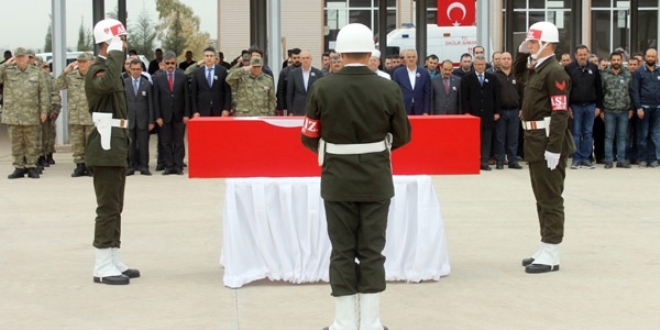 Şehit Uzman Çavuş Şahin, son yolculuğuna uğurlandı