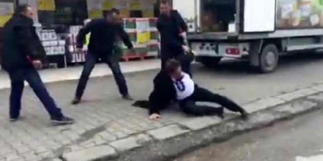 CHP İl başkanı'a yumruklu saldırı!