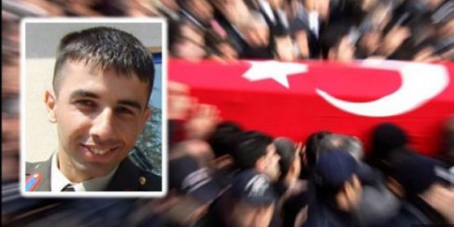 Şehit Yüzbaşı Özdemir'in ailesine acı haber verildi