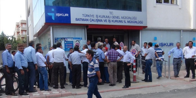 Kendi isteği ile işten ayrılan da işsizlik maaşı alabilecek