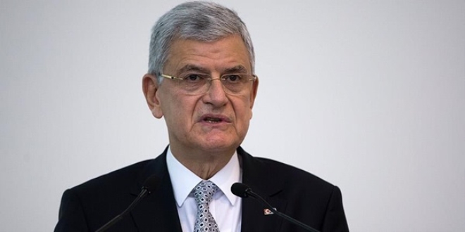 'Yunan adalarına ulaşan düzensiz göçmen sayısında önemli düşüş var'