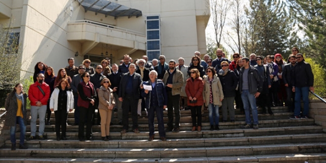 Hacettepe Üniversitesi öğretim üyelerinden 'itidal' çağrısı