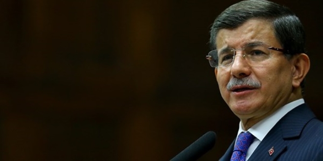 Başbakan Davutoğlu, akademisyenlerle görüşecek