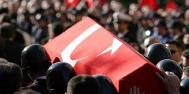 Şırnak'ta 1 polis, 1 asker şehit oldu