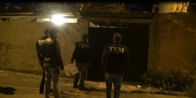 Bornova HDP eşbaşkanı S.S gözaltına alındı