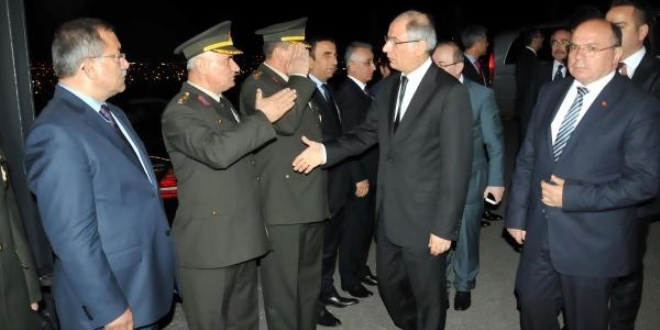 '4 Nisan'dan itibaren geri kabullerimiz başlayacak'