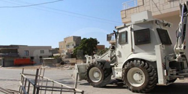 Mardin Valiliği'nden iş makinesi düzenlemesi