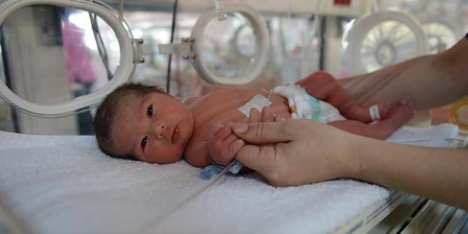 Sağlıklı bebek için sezaryen doğum yanlış algı