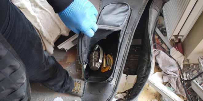 Gitar çantasında bomba düzeneği çıktı