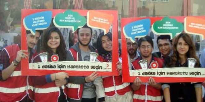 Kan bağışında gençler ilk sırada