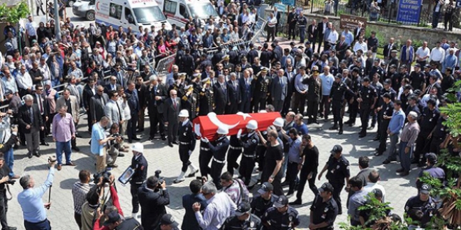 Şehit polis memuru Küpeli son yolculuğuna uğurlandı