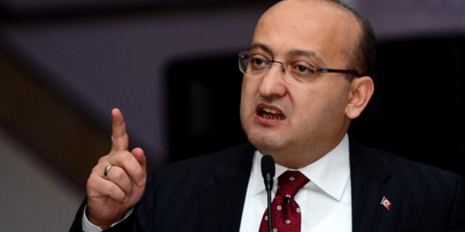 Akdoğan: Devletin bütün kurumlarına savaş açıldı