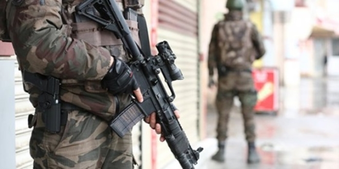 Yüksekova'da 3 PKK'lı öldürüldü