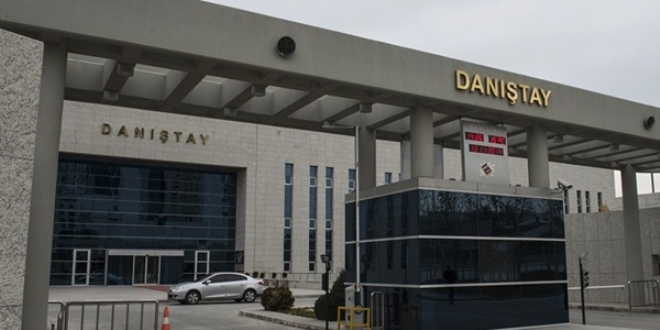 Danıştay'dan başörtüsü kararı