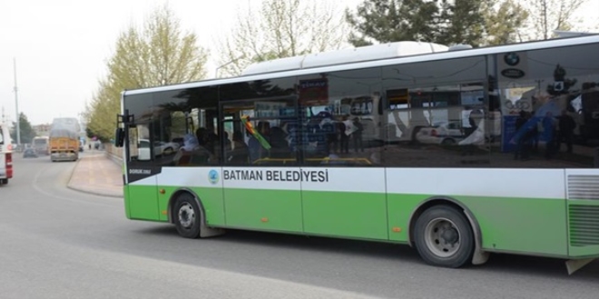 Belediye otobüsleri terörist cenazesinde