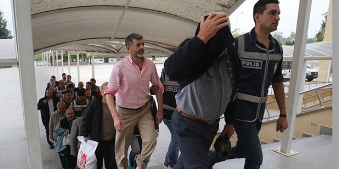 Antalya'daki FETÖ/PDY operasyonunda 23 zanlı mahkemede