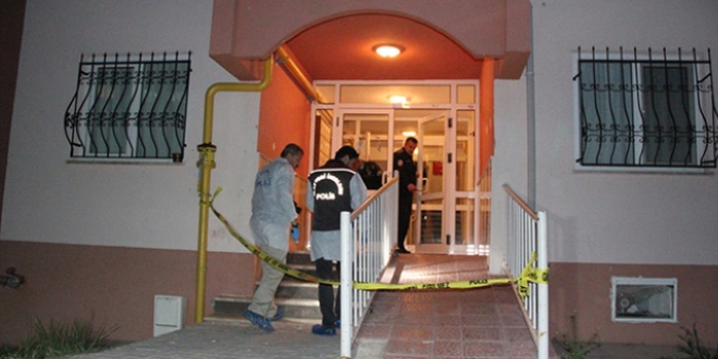 Komşuların gürültü kavgası: 1 ölü, 5 yaralı