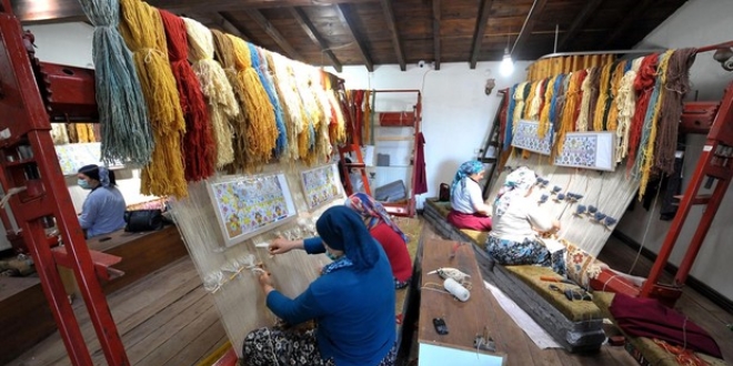 Uşak halısı için istihdam garantili kurs