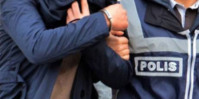 'Kamu'da işe aldıracağım' dedi, 2 kişiyi dolandırdı