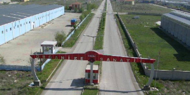 Konya'da karayola yakınana gömüle 6 kilo C-4 bulundu