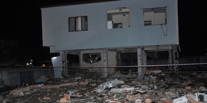 Ramazanoğlu'nun açılışını yapacağı okulun kalorifer kazanı patladı