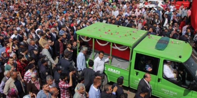 Şehit polis Benli'nin cenazesi Hatay'da toprağa verildi