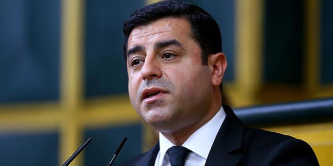 Demirtaş: HDP olarak çomak soktuğumuz çark...