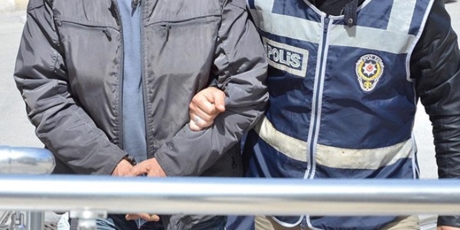 Komularn PKK ile tehdit eden emekli memur tutukland