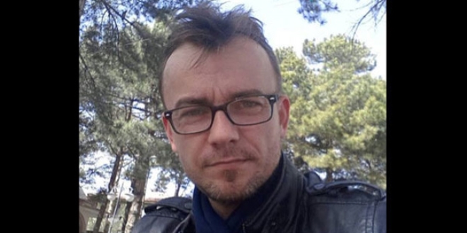 Astsubay, silahla vurulmuş olarak bulundu