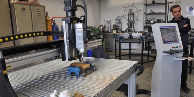 100 bin liralık CNC tezgahını 12 bin liraya ürettiler