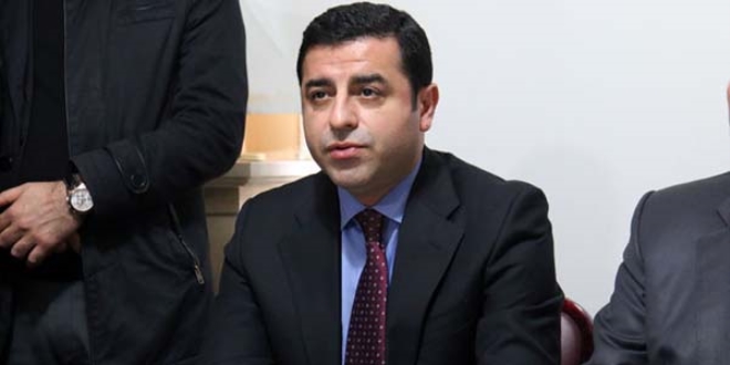 'Dokunulmazlığının kaldırılması mertçe bir tutum değil'