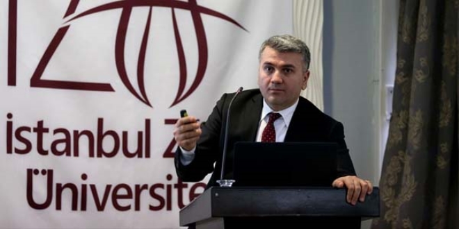 'İstatistiğe göre insanlara gelen bilginin yüzde 90'ı yanlış'