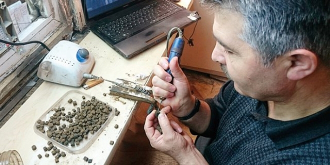 'Oltu taşı oltuda çıkar'