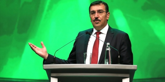 'Çek yasasına ilişkin düzenlemeyi Meclise sevk edeceğiz'