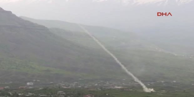 Irak sınırındaki PKK hedeflerine top atışı