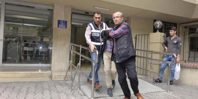 Cezaevine silahı hükümlü'nün karısı soktu iddiası