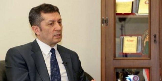 'Müfredat iyileştirilerek bir yere varılamaz'