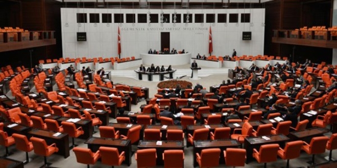 Torba tasarının 7 maddesi daha kabul edildi