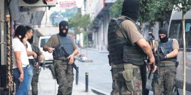 Sivas merkezli FETÖ/PDY operasyonu: 11 ilde 25 kişi gözaltına alındı