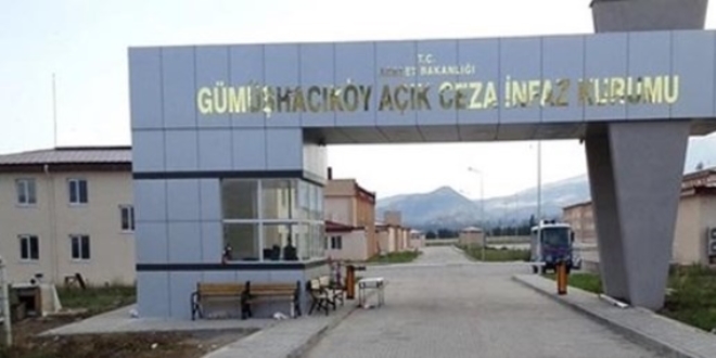 Amasya'da cezaevinin çatısı çöktü: 81 yaralı
