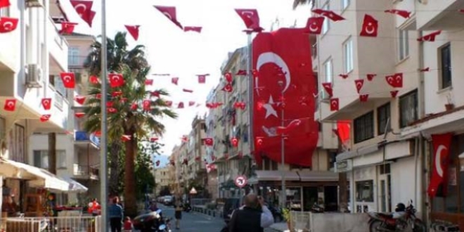 Çocuklar bayramı 'bayram gibi' yaşasın