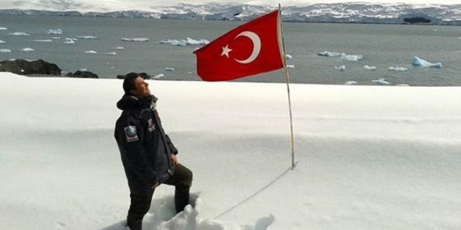 Türk bilim insanları Antarktika'daki çalışmalarını tamamladı