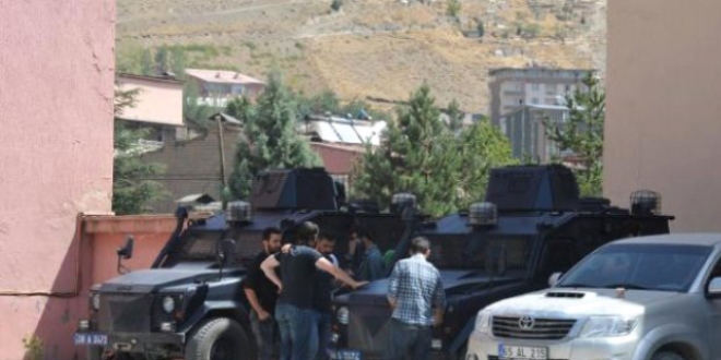 DBP İl ve İlçe Eş Başkanları adliyeye sevk edildi