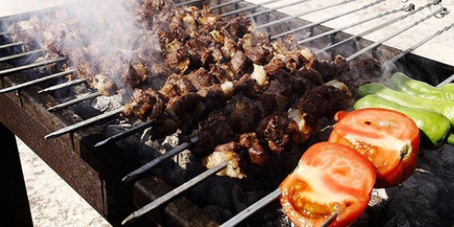 Mangalda et pişirirken mesafeye dikkat edilmeli