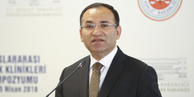 Bozdağ'dan 'Cumhurbaşkanına hakaret' açıklaması
